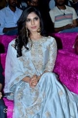 Malavika Mohanan New Photos